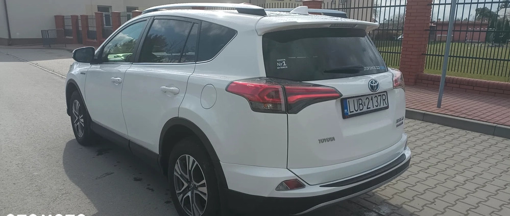 Toyota RAV4 cena 91500 przebieg: 108750, rok produkcji 2018 z Nekla małe 379